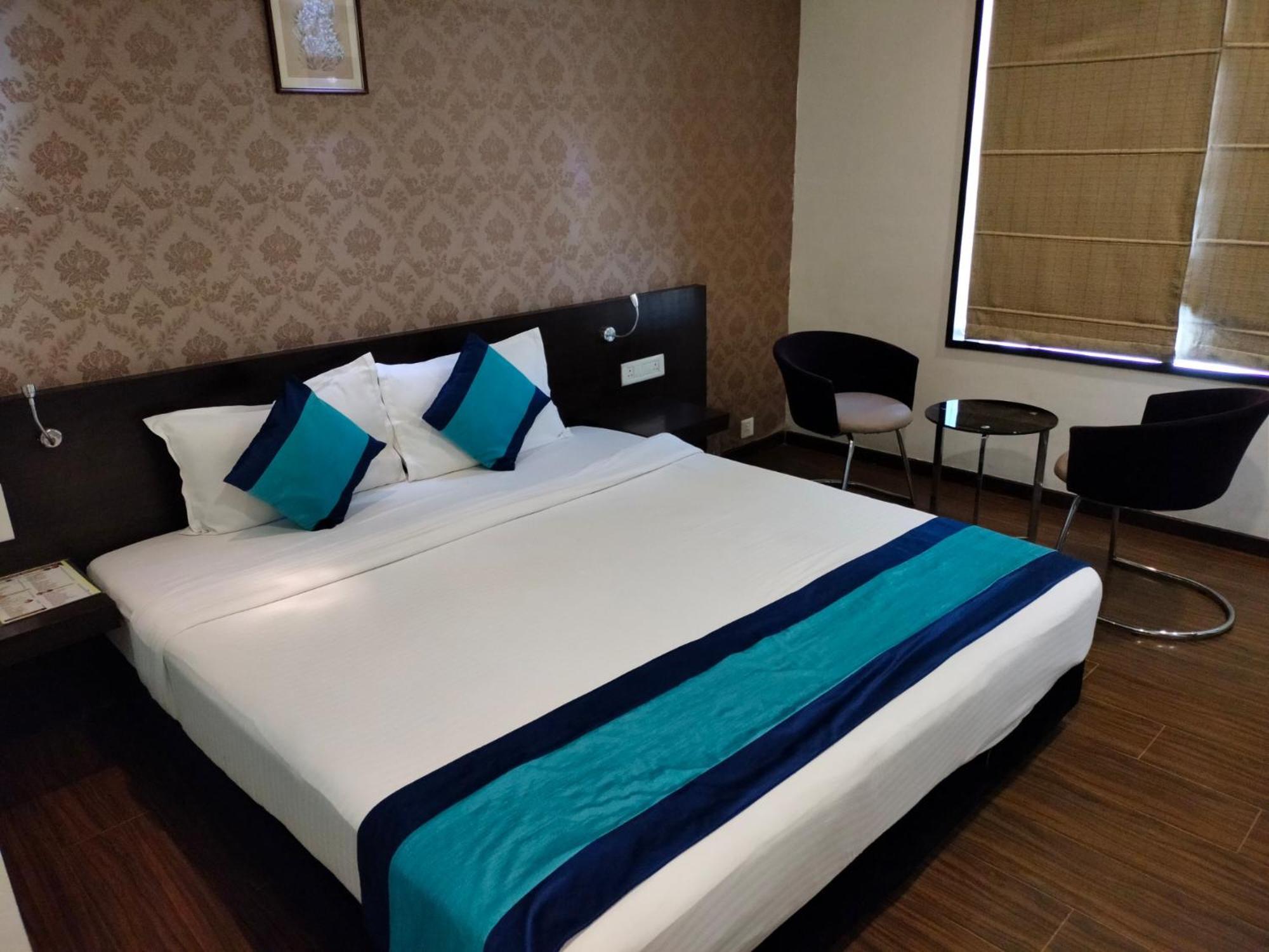 Hotel Lxia Hinjewadi - Indian Nationals Only Pimpri-Chinchwad Zewnętrze zdjęcie