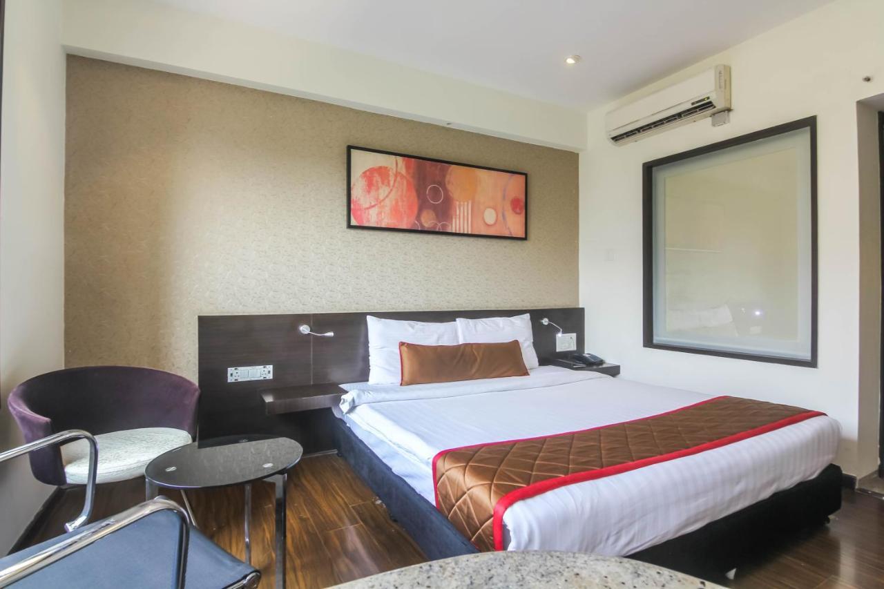 Hotel Lxia Hinjewadi - Indian Nationals Only Pimpri-Chinchwad Zewnętrze zdjęcie