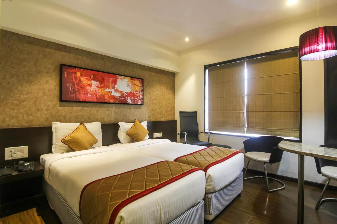 Hotel Lxia Hinjewadi - Indian Nationals Only Pimpri-Chinchwad Zewnętrze zdjęcie