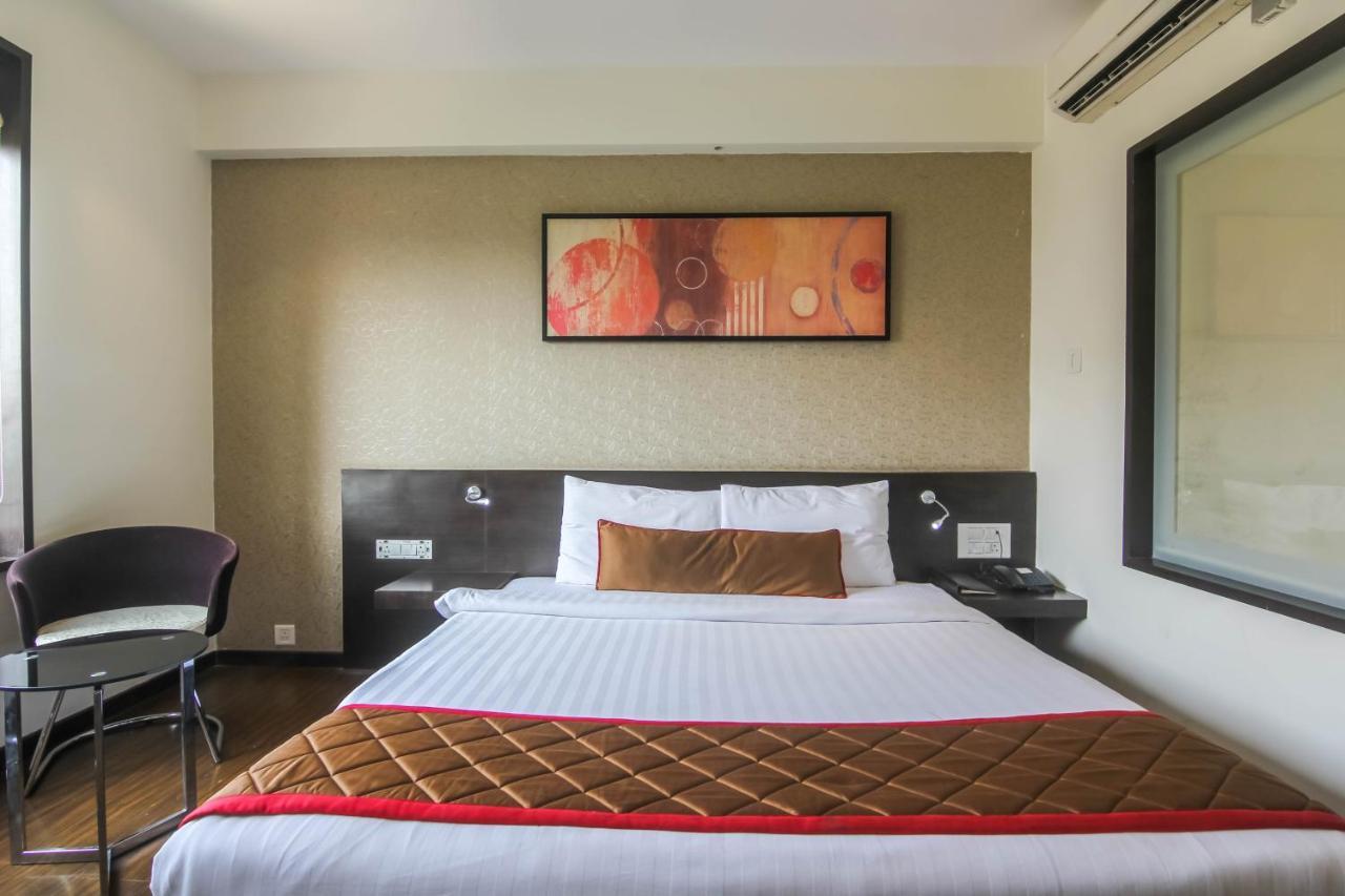 Hotel Lxia Hinjewadi - Indian Nationals Only Pimpri-Chinchwad Zewnętrze zdjęcie